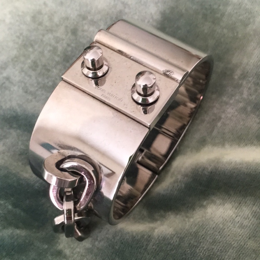 Louis Vuitton Cuff